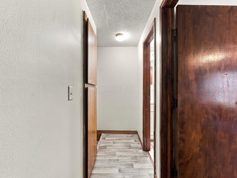 1595 Hallworth Court, Columbus, OH 43232 Photo 12
