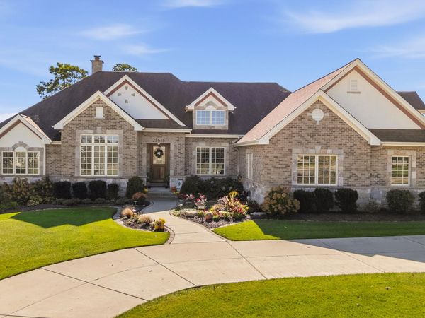 25615 91st St, Salem Lakes, WI 53168