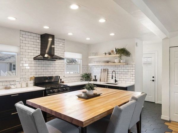 55 Paragon Rd, Boston, MA 02132