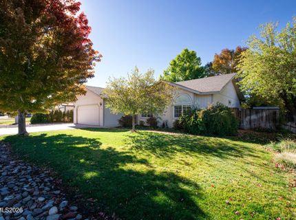 729 Hornet Drive, Gardnerville, NV 89460 Photo