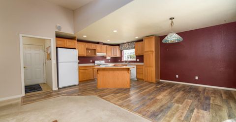 729 Hornet Drive, Gardnerville, NV 89460 Photo