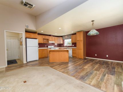 729 Hornet Drive, Gardnerville, NV 89460 Photo