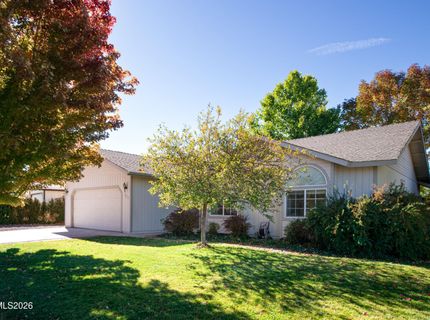 729 Hornet Drive, Gardnerville, NV 89460 Photo