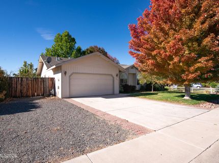 729 Hornet Drive, Gardnerville, NV 89460 Photo