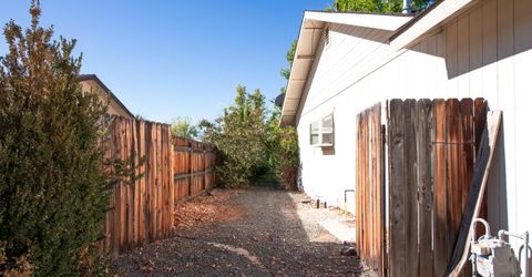 729 Hornet Drive, Gardnerville, NV 89460 Photo