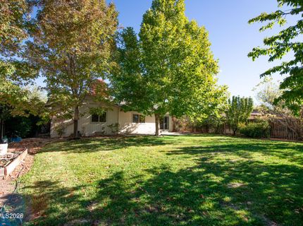 729 Hornet Drive, Gardnerville, NV 89460 Photo