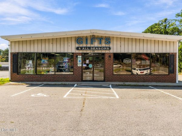 1102 E Broad Avenue , Rockingham, NC 28379