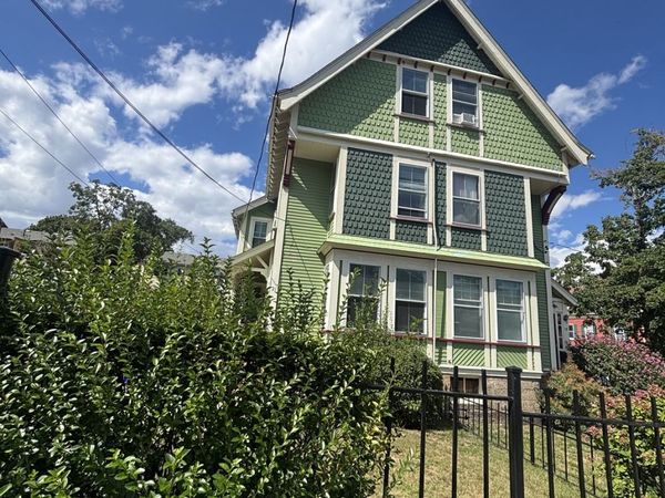 19 Trull St., Boston, MA 02125