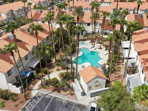 5248 Sunny Beach Lane, Las Vegas, NV 89118