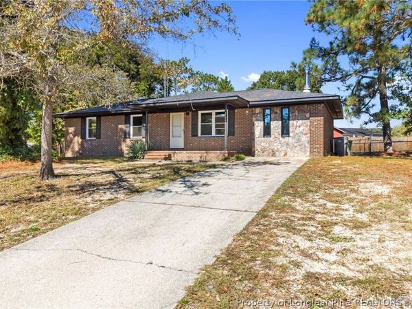 3766 Colonial Cove , Hope Mills, NC 28348