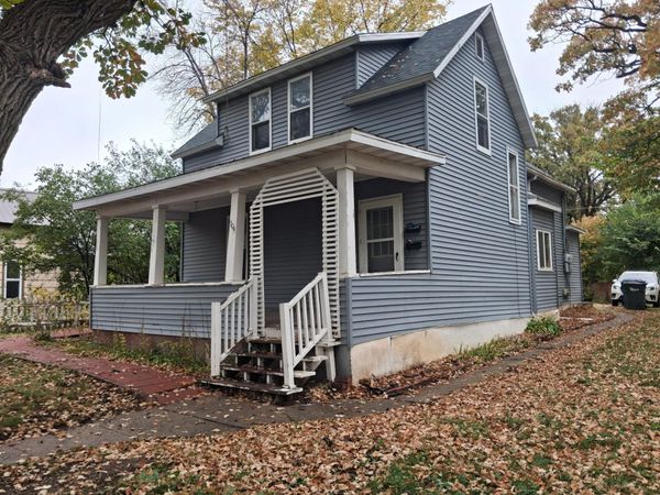 704 W Lincoln Avenue , Fergus Falls, MN 56537