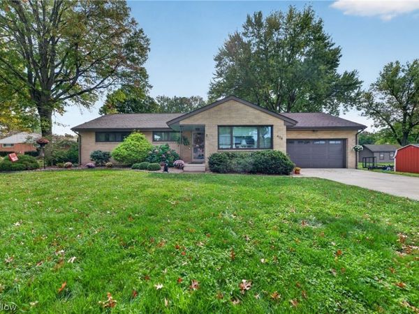 408 E 18th Street , Dover, OH 44622