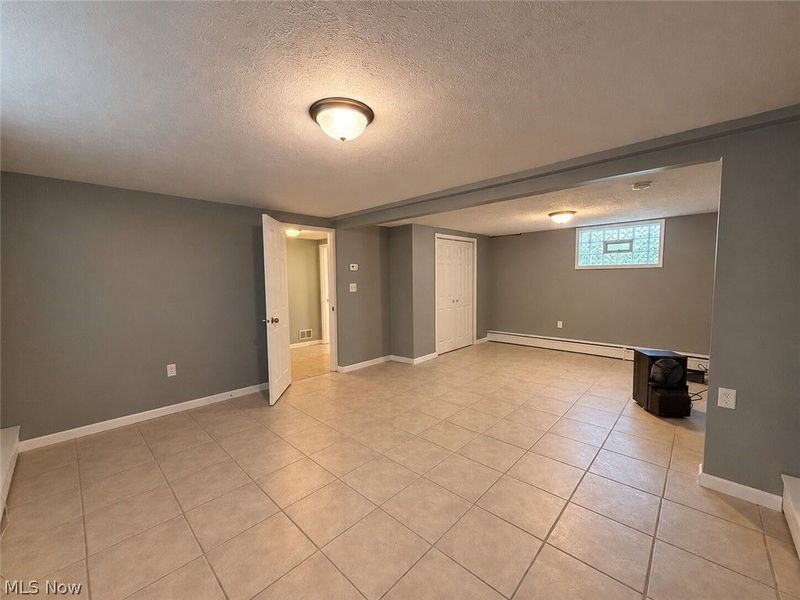 500 Aurora Drive, Youngstown, OH 44505 Photo 21