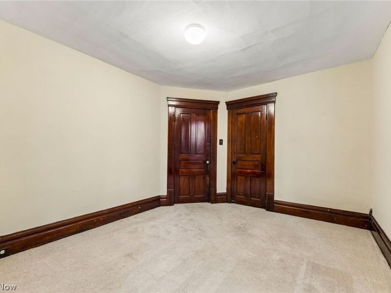 160 N Valley Street, Akron, OH 44303 Photo 23