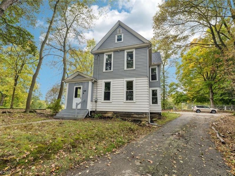 160 N Valley Street, Akron, OH 44303 Photo 3