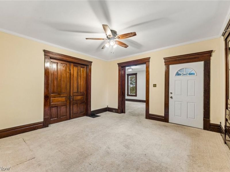 160 N Valley Street, Akron, OH 44303 Photo 6