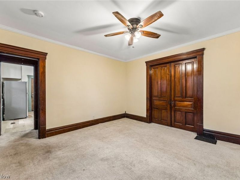 160 N Valley Street, Akron, OH 44303 Photo 7