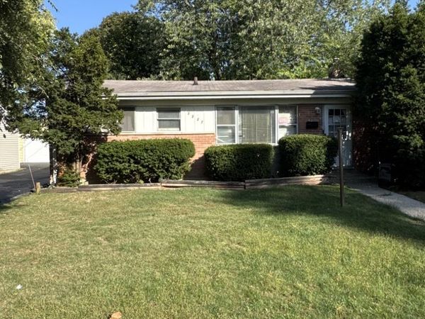 2227 Western Avenue , Waukegan, IL 60087