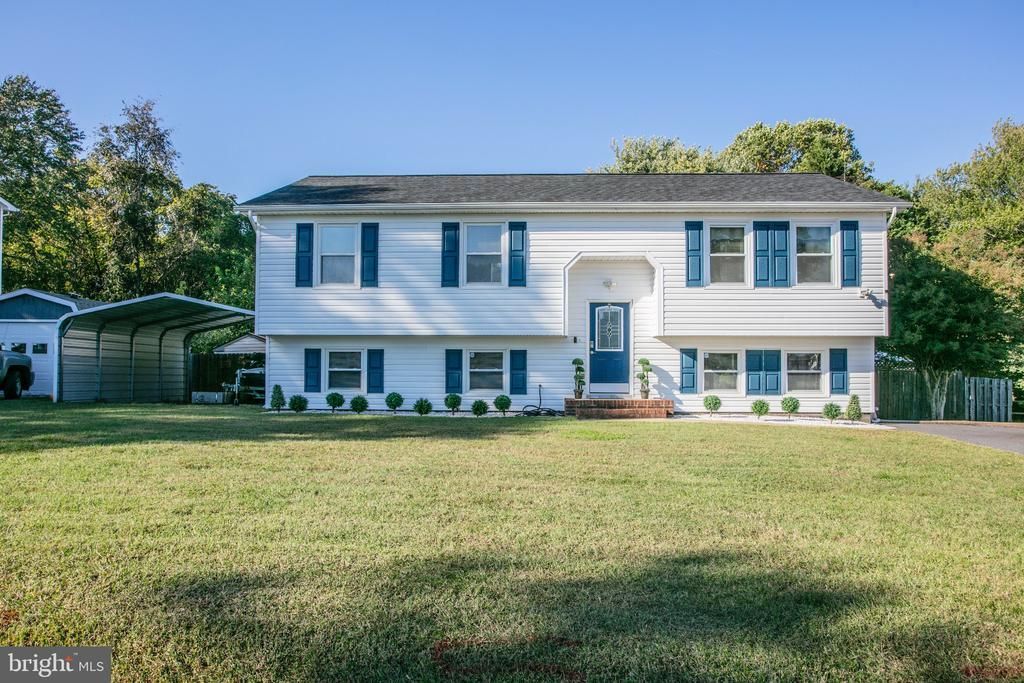3908 Norris Drive, Fredericksburg, VA 22407 Main Photo