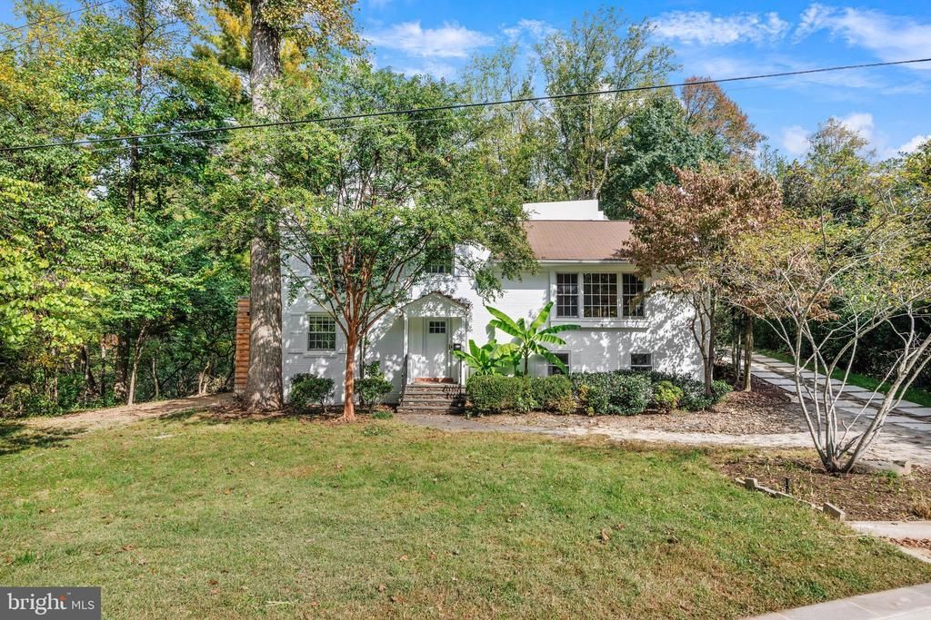 8829 RIDGE ROAD, BETHESDA, MD 20817