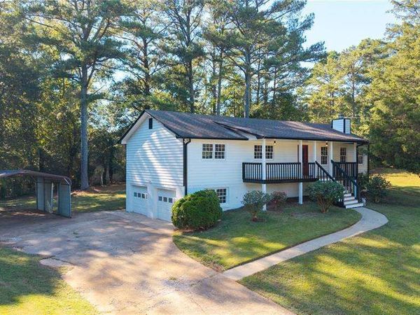 303 Old Farm Road, Woodstock, GA 30188