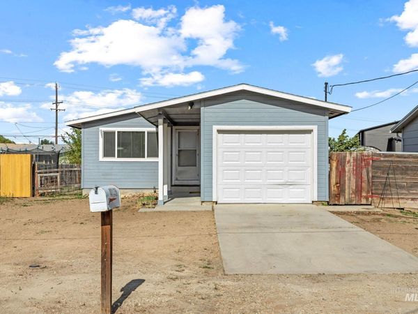 1126 Powell Ave., Nampa, ID 83687