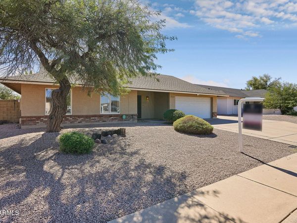 819 W Lodge Drive, Tempe, AZ 85283