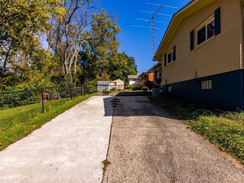 3945 Mantell Avenue, Sycamore Township, OH 45236 Photo 30