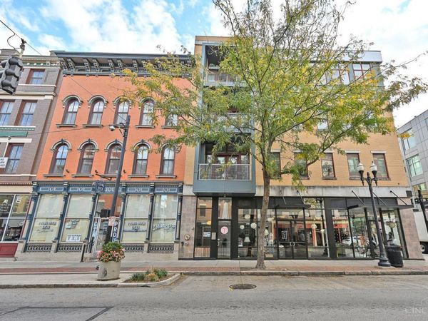 1326 Vine Street, Unit B, Cincinnati, OH 45202