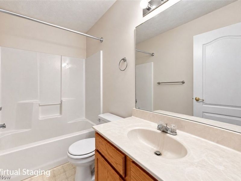 830 Renee Drive, Unit 832, Wadsworth, OH 44281 Photo 14