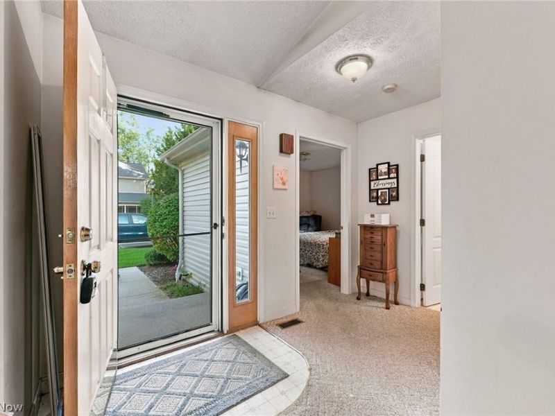 830 Renee Drive, Unit 832, Wadsworth, OH 44281 Photo 4