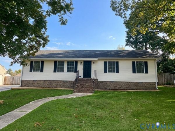 2523 Bent Oaks Drive, Colonial Heights, VA 23834