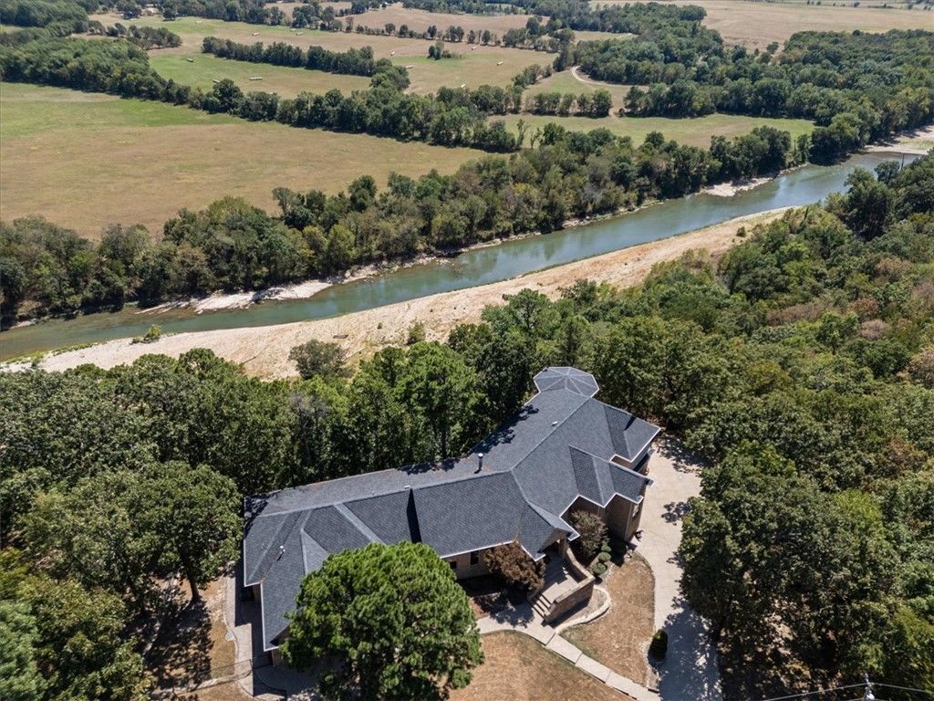 23218 Flint Ridge Drive  Kansas, OK 74347