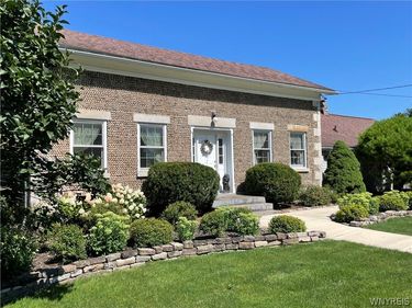 6952 Bear Ridge Road , North Tonawanda, NY 14120
