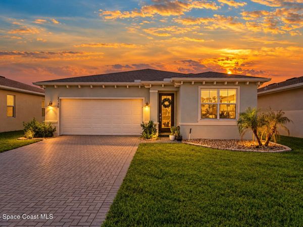 2130 Imperia Court NW , Palm Bay, FL 32907