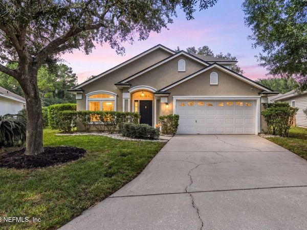 804 BELLSHIRE Drive, Orange Park, FL 32065