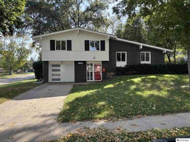 13569 Shirley Street, Omaha, NE 68144