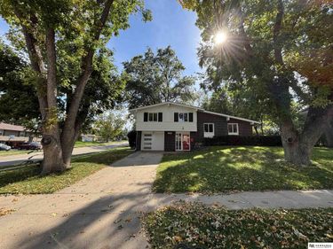 13569 Shirley Street, Omaha, NE 68144