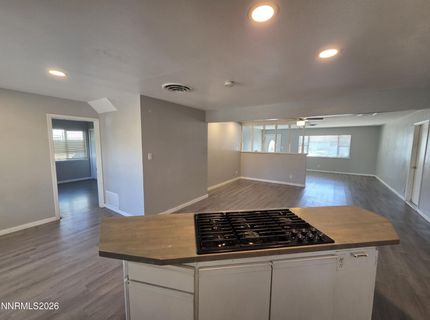 640 K Street, Sparks, NV 89431 Photo
