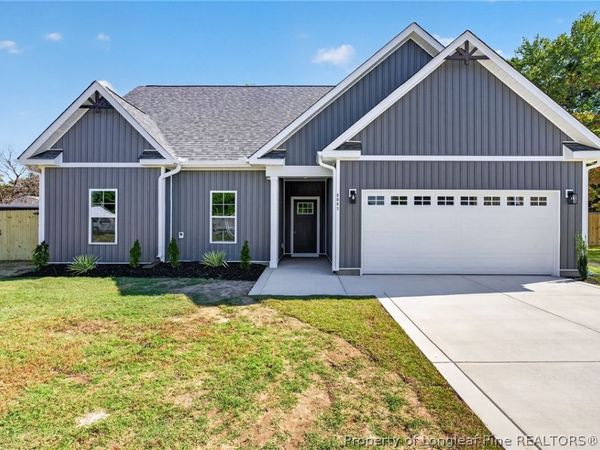 5651 Wiggins Drive, Fayetteville, NC 28306