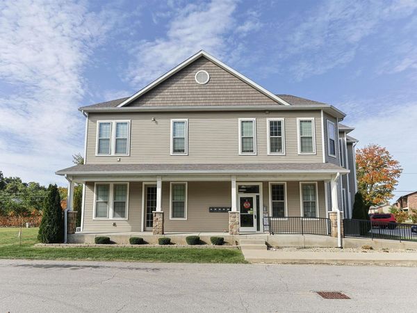 1017 Keenan Court, Unit 21A, South Bend, IN 46615