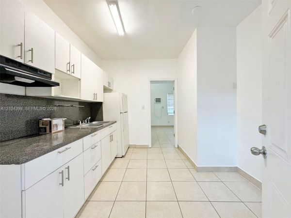 5835 SW 4th St , Unit B, Miami, FL 33144