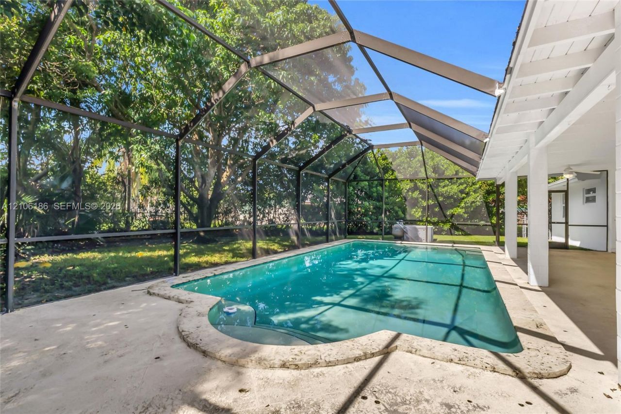 8600 SW 145th St, Palmetto Bay, FL 33158 Photo