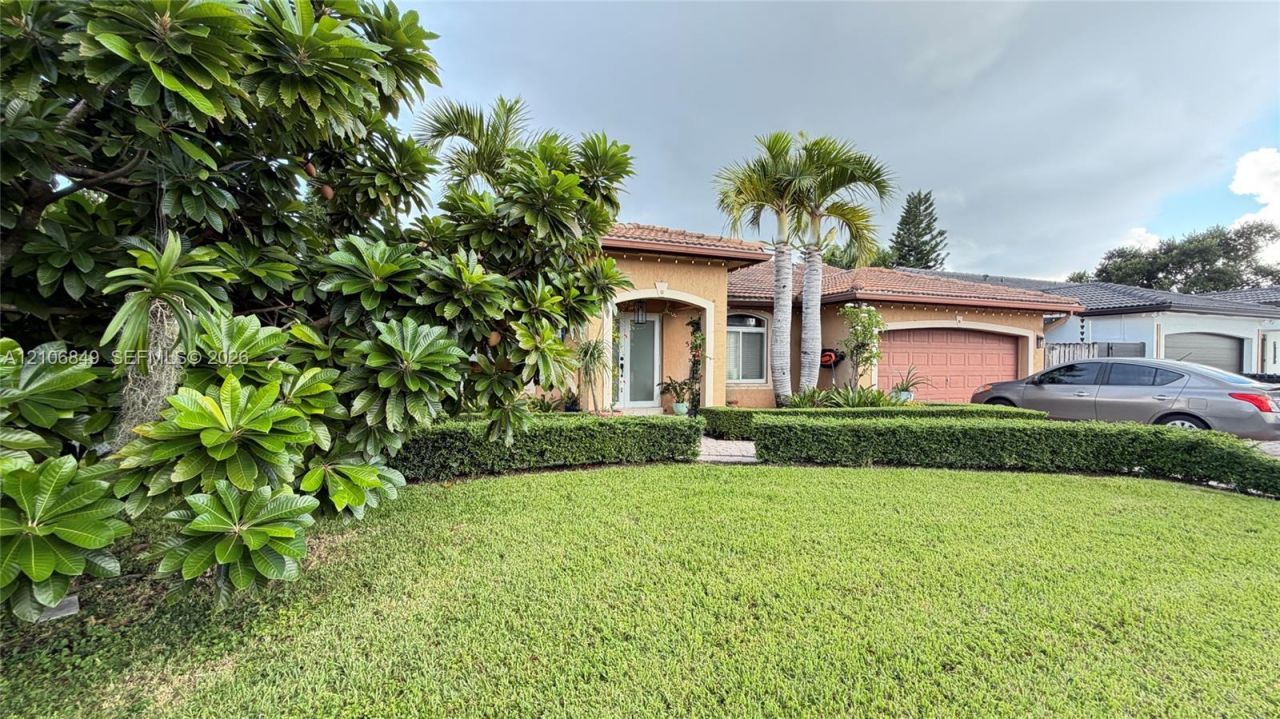 5165 SW 158th Ave , Miami, FL 33185 Photo