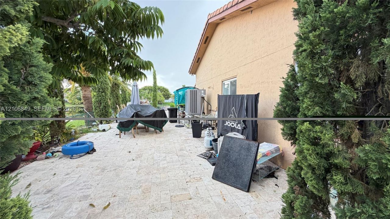 5165 SW 158th Ave , Miami, FL 33185 Photo