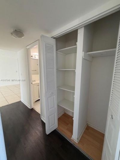496 NW 165th St Rd , Unit D416, Miami, FL 33169 Photo