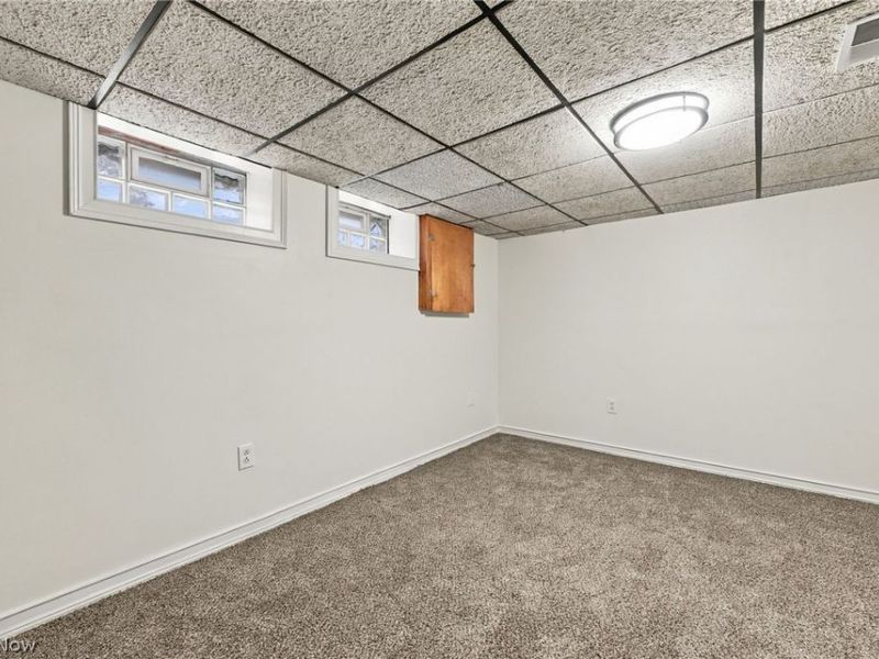24914 E Oakland, Bay Village, OH 44140 Photo 22