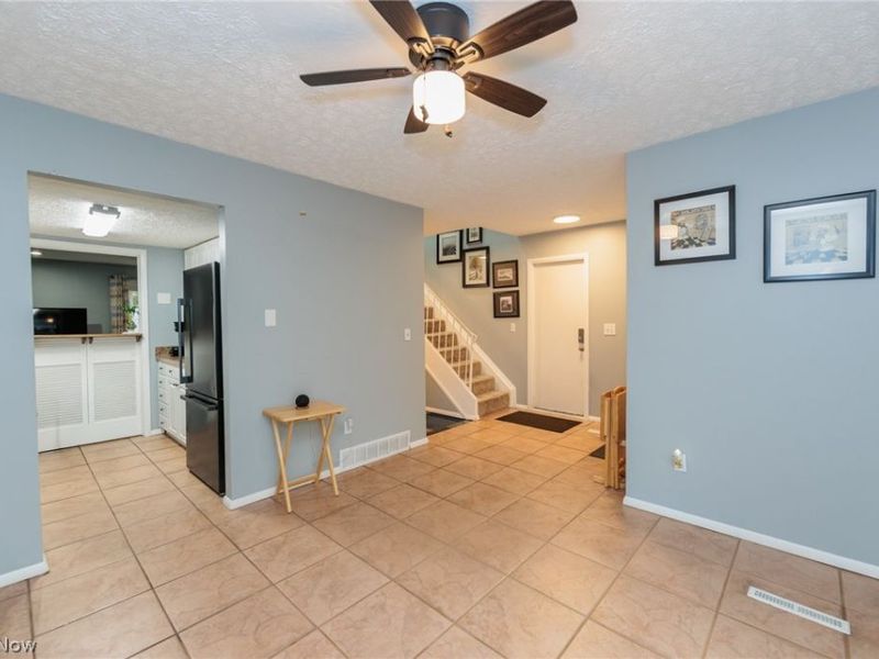 88 Castle Court, Brunswick, OH 44212 Photo 14