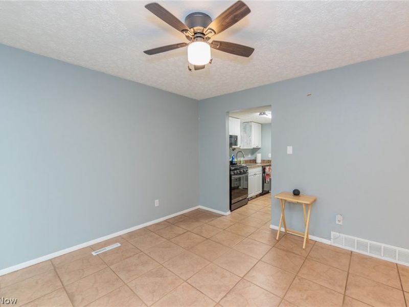 88 Castle Court, Brunswick, OH 44212 Photo 15