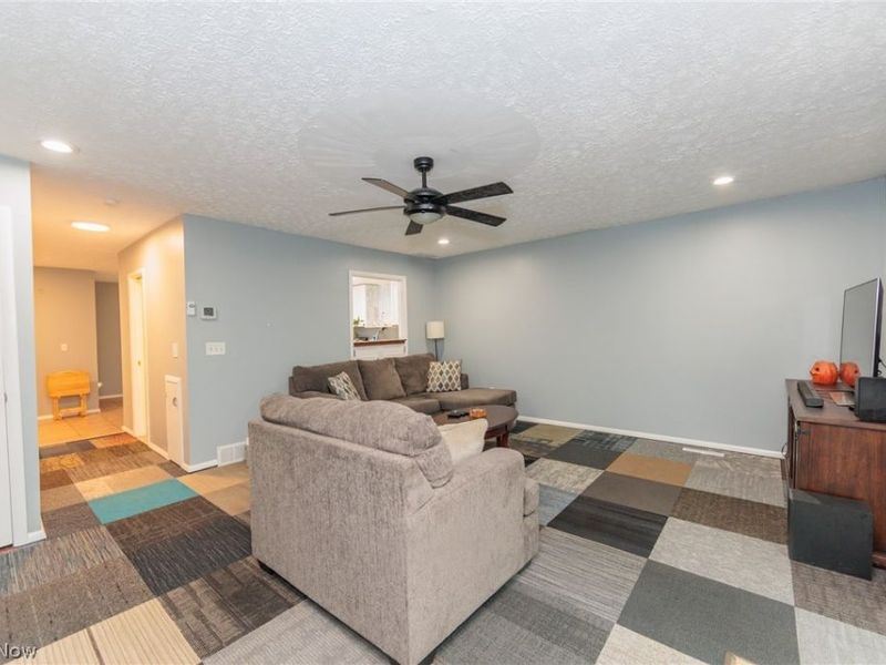 88 Castle Court, Brunswick, OH 44212 Photo 17